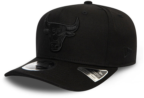 New Era Chicago Bulls Black/White Striped Side Lineup 9FIFTY Adjustable Hat