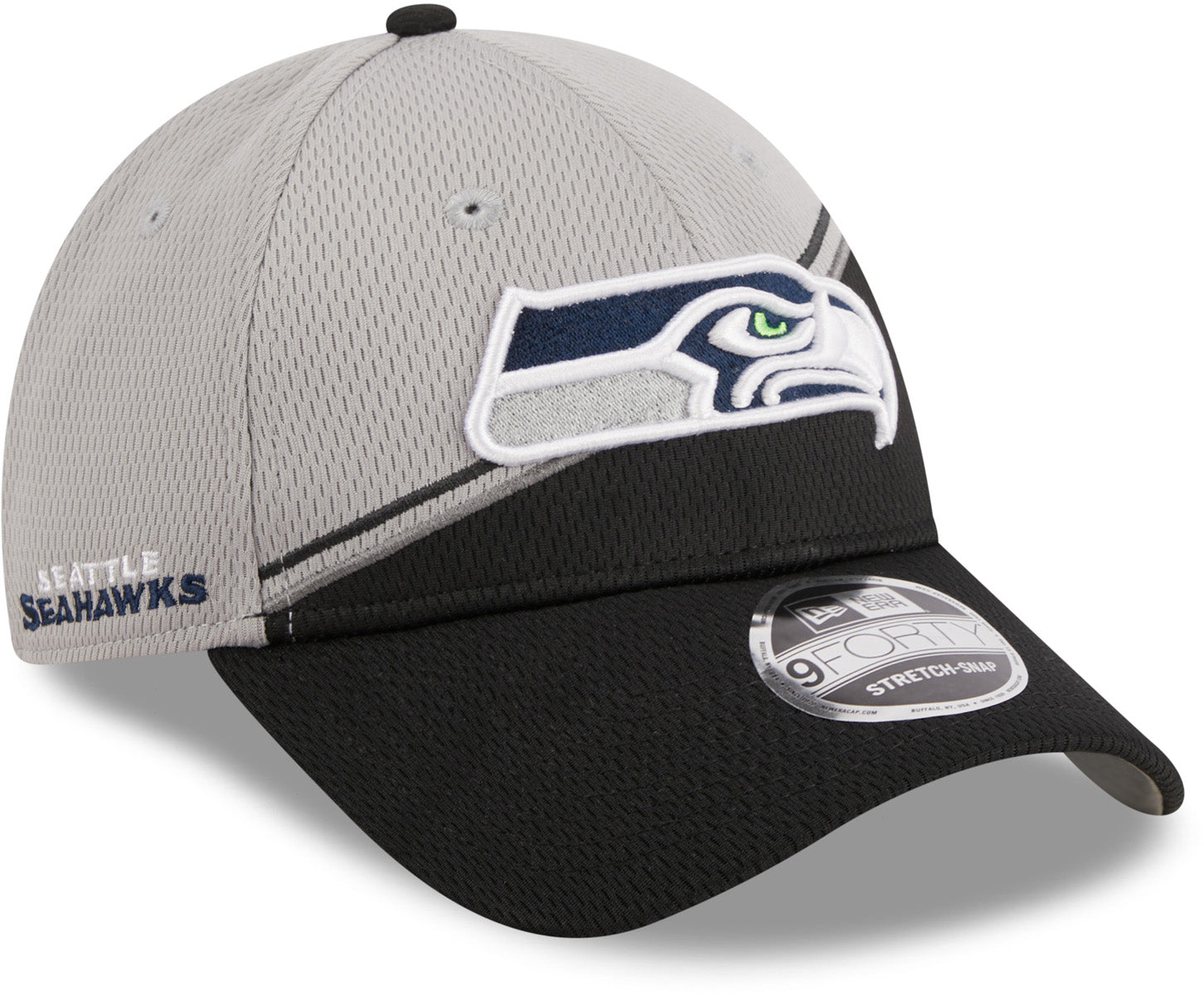 New Era Women's Seattle Seahawks 2023 Sideline White Knit Beanie